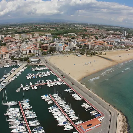 Tropicana Mar Litoral - Only Families Cambrils