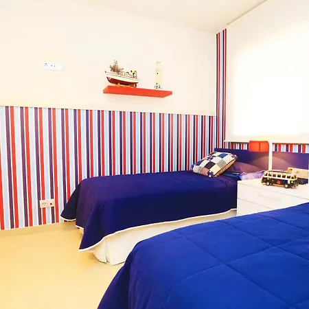 Apartment Tropicana Mar Litoral - Only Families *